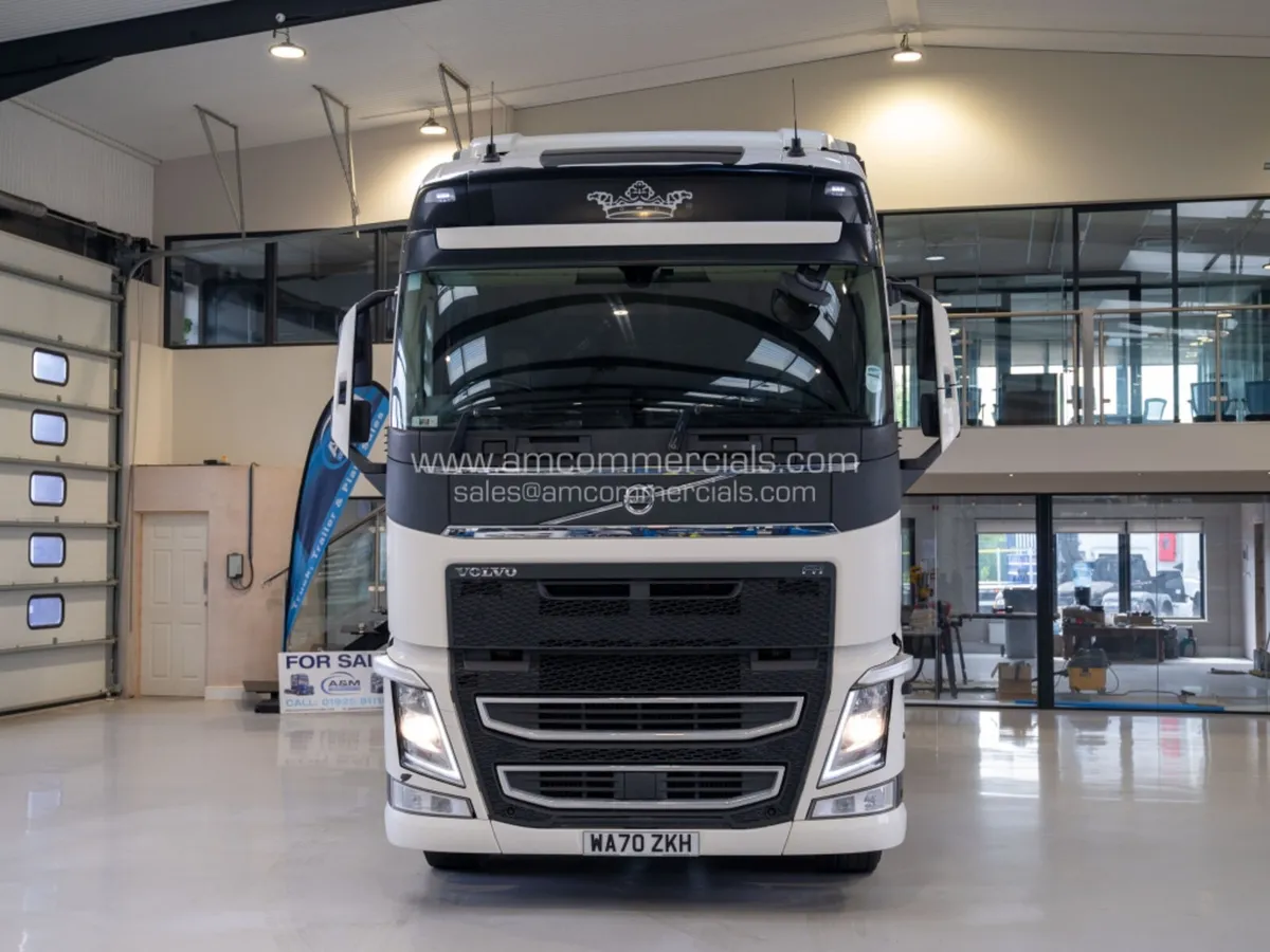 2021 (70) VOLVO FH500 6X2 TAG GLOBETROTTER - Image 2