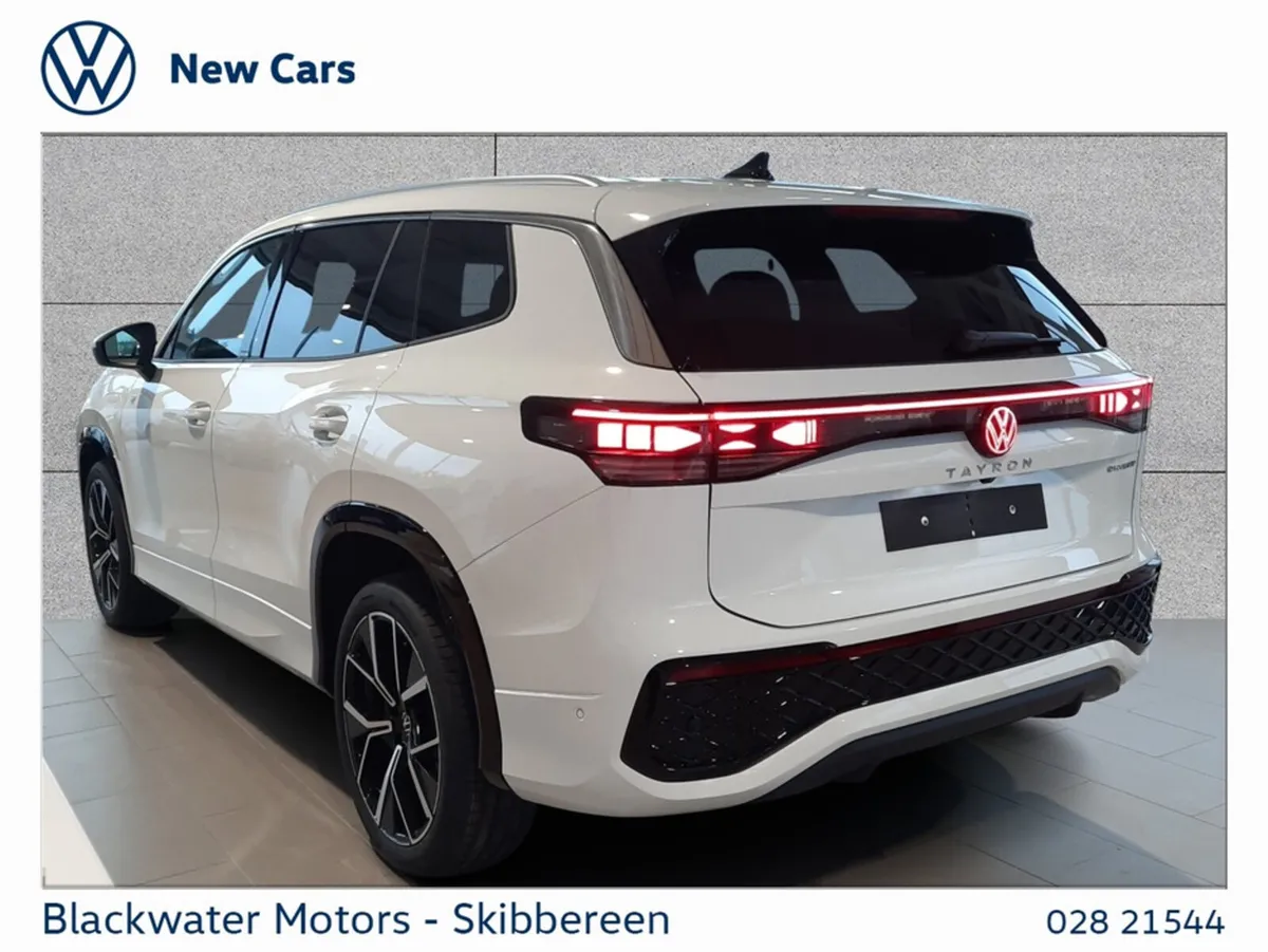 Volkswagen Tayron PHEV 2.0TFSI RLINE 204BHP 5 SEAT - Image 3