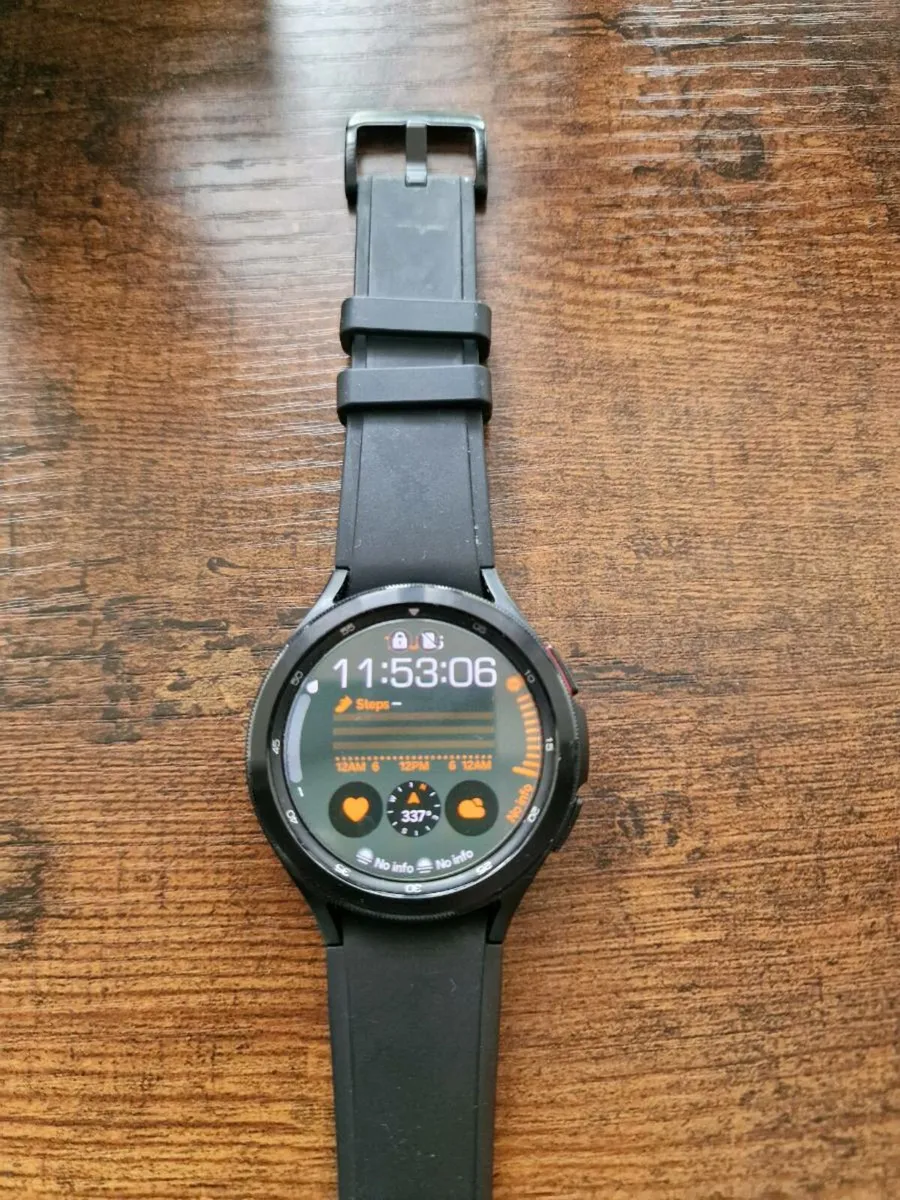 Samsung Galaxy watch 4 classic - Image 2