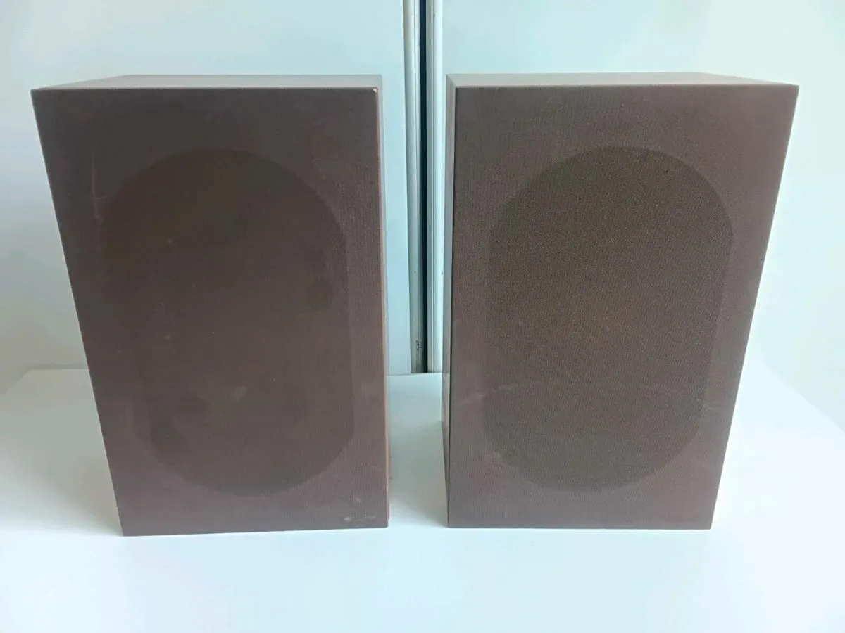 Pair of Vintage Speakers - Image 4