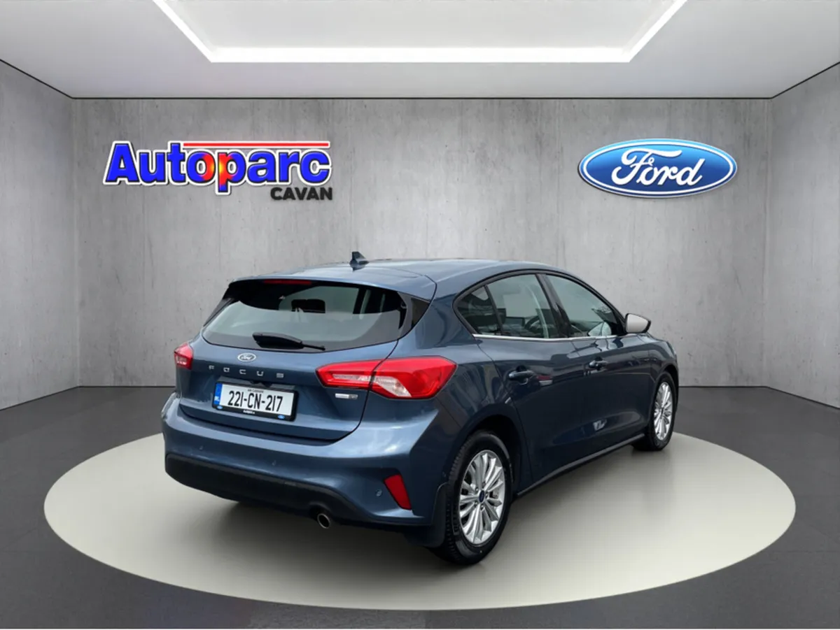 Ford Focus TITANIUM EDITION 5DR 1.0T125 MHEV *Manu - Image 3