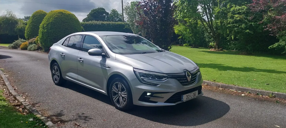 2021 Renault Megane  1.5 Blue Dci 115 Iconic - Image 2