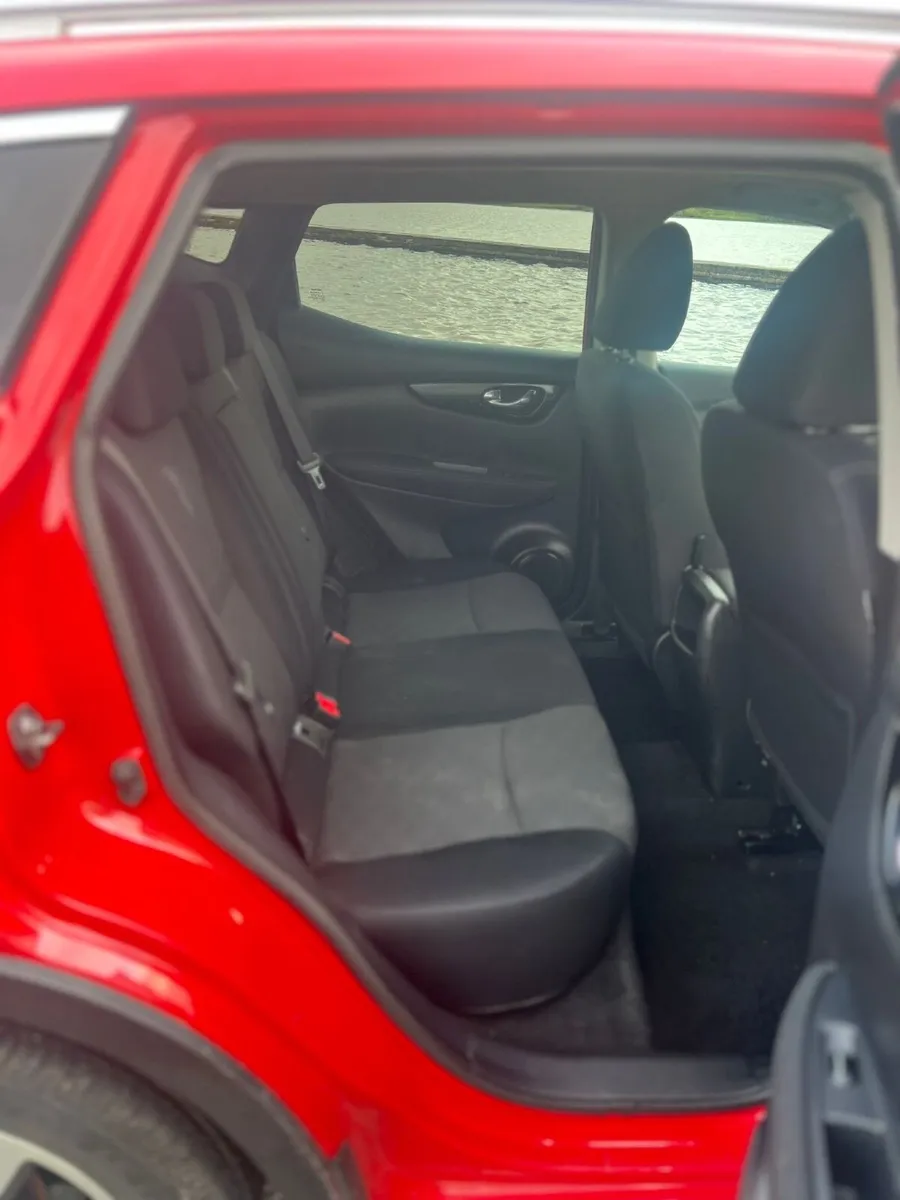 Nissan Qashqai 2016 - Image 2