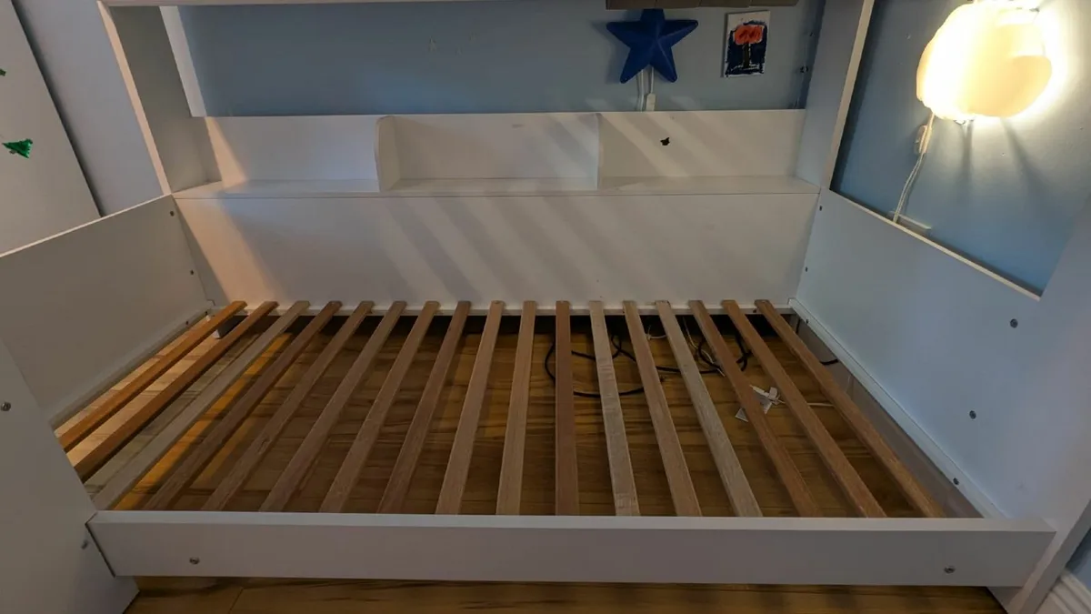 bed - Image 4