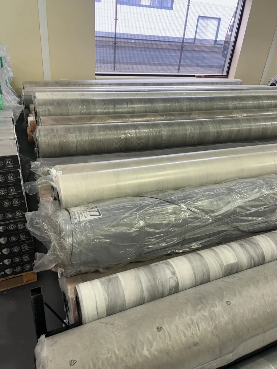 Carpets vinyl and flooring - Image 3