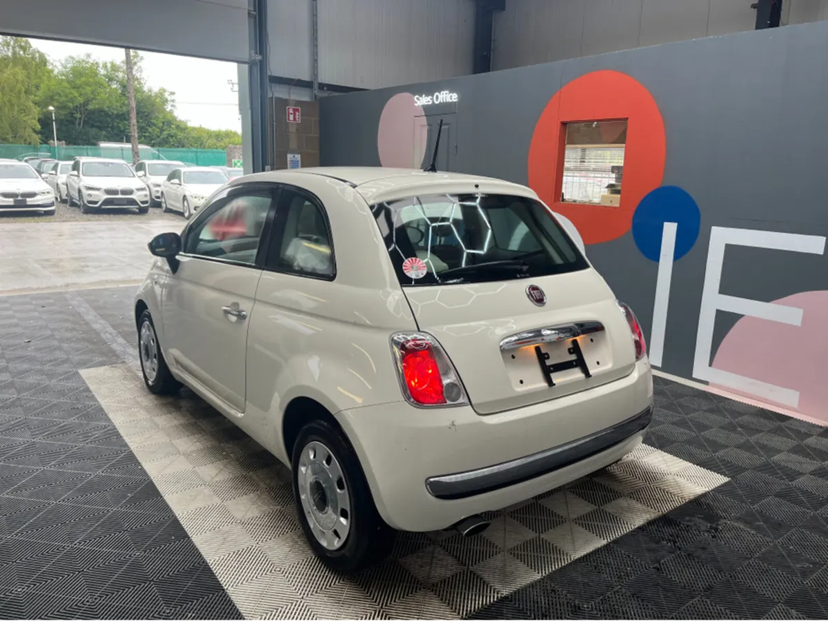 Fiat 500 1.2 PETROL / 16k KMs / AUTOMATIC & MORE - Image 4