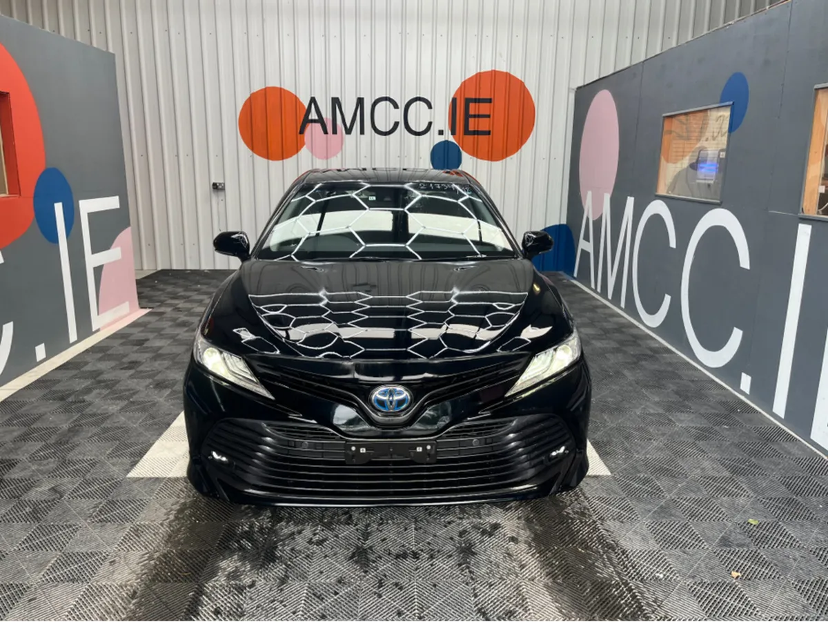 Toyota Camry CAMRY 2.5 HYBRID / 57k KMs - Image 2