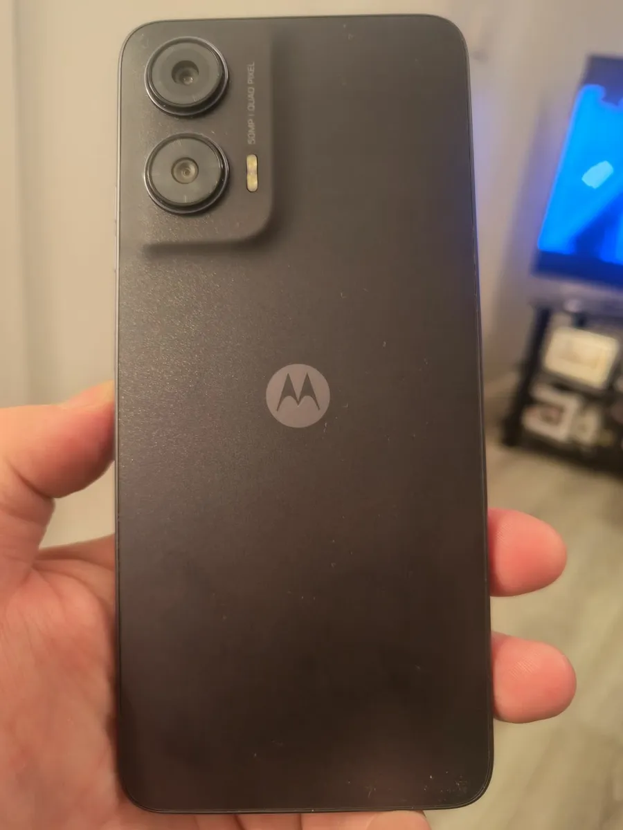 Motorola Moto g35 128gb Sim free Unlocked - Image 2