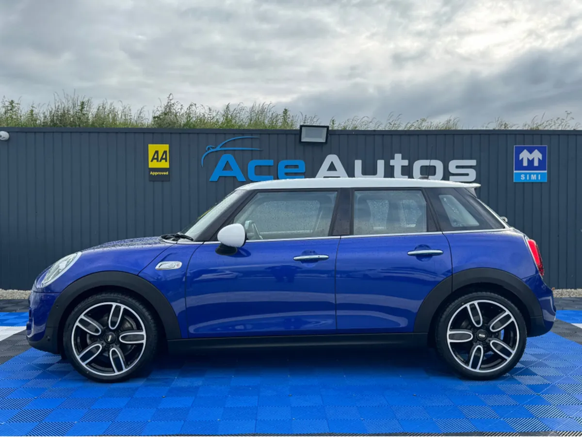 Mini Cooper SD - 2.0L DIESEL - AUTO - 12M WARRANTY - Image 4