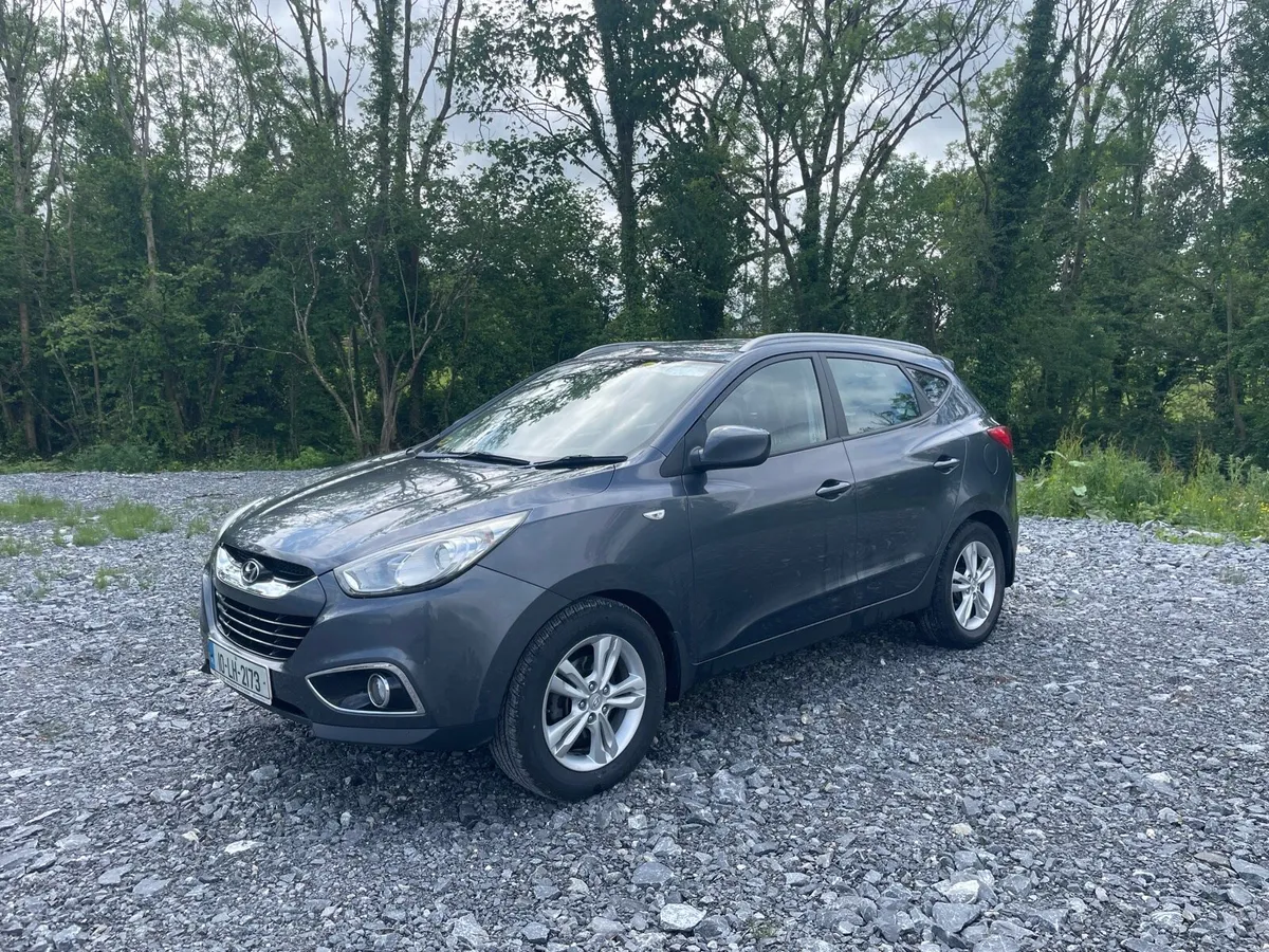 Spotless Hyundai IX35 2.0 Diesel New NCT - Image 2