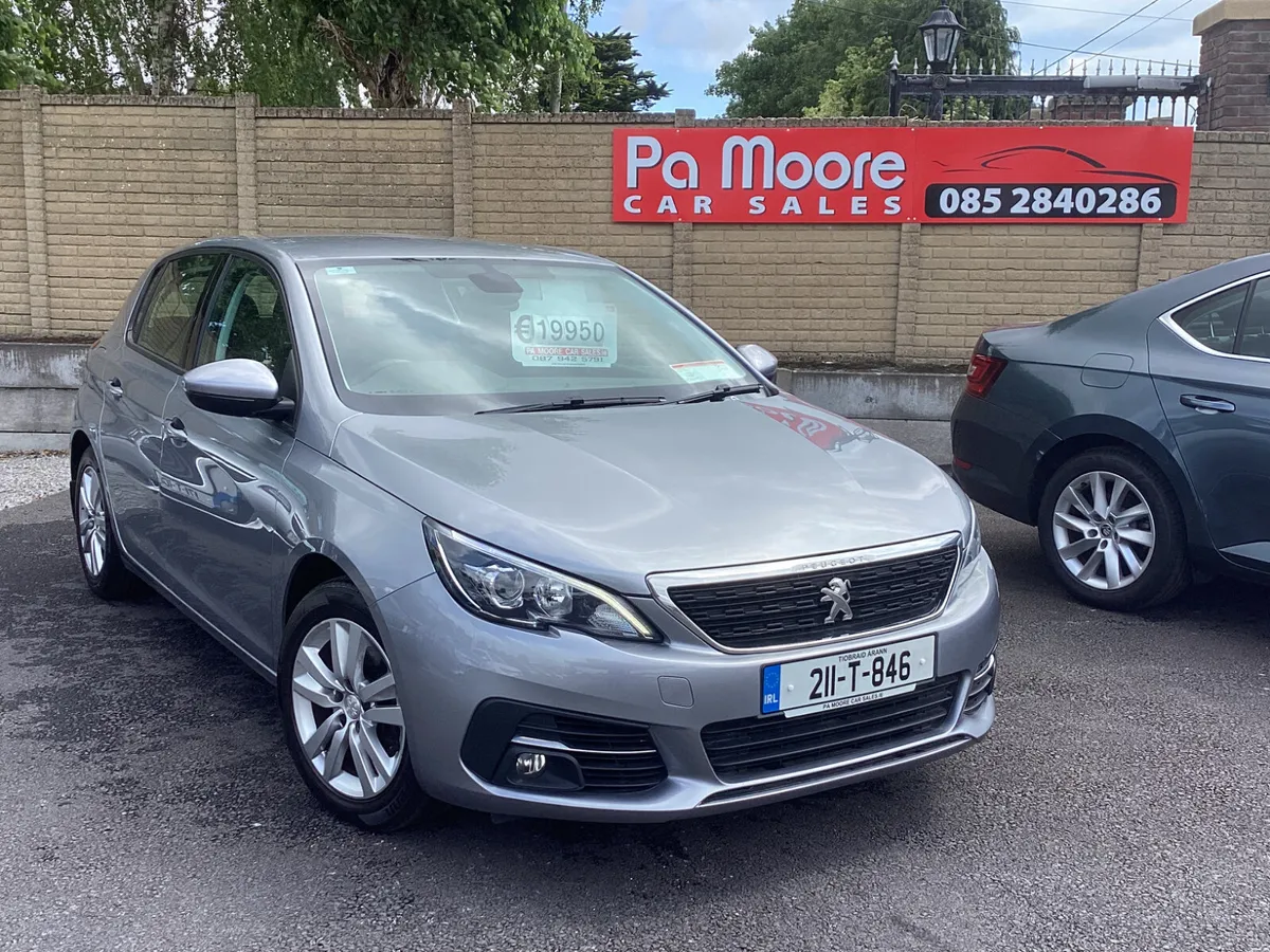 Peugeot 308 ** ONLY 82KMS * F.S.H - Image 1
