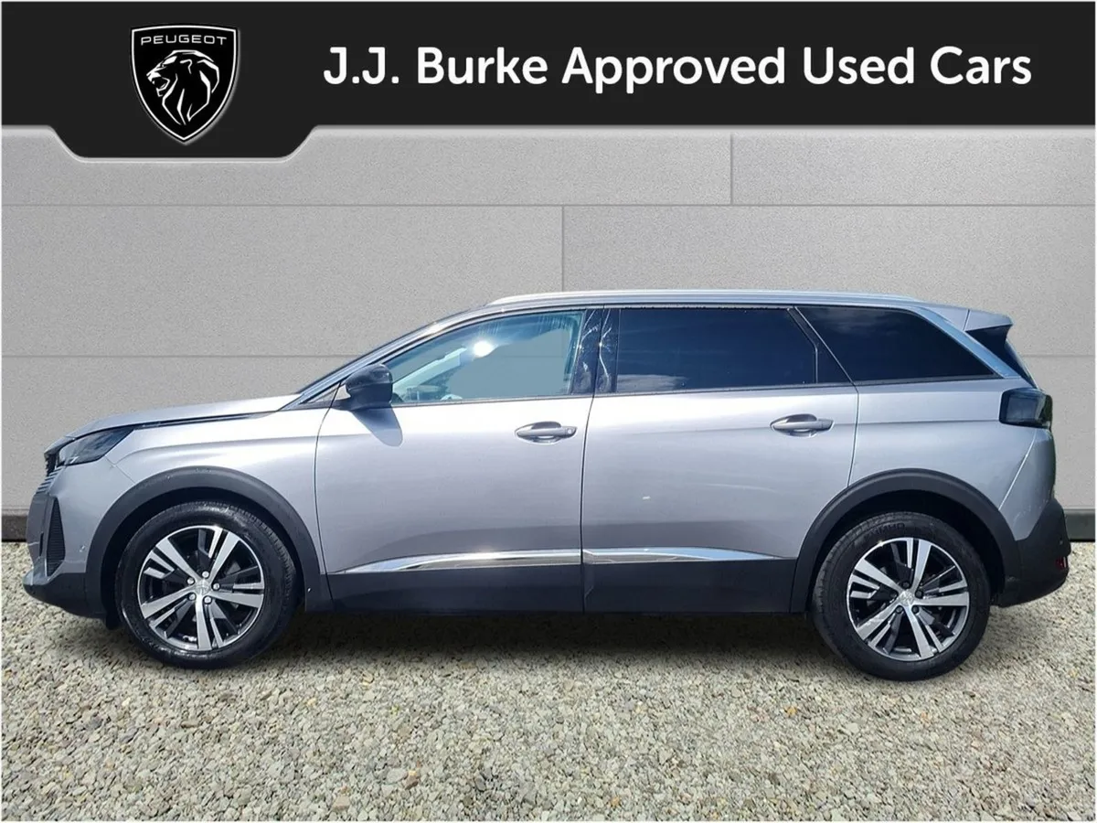 Peugeot 5008 1.5 Bluehdi 130bhp Allure - Image 3