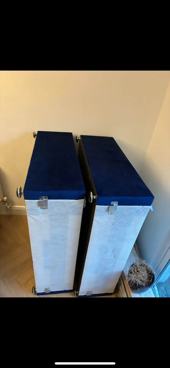 Bed - Image 2
