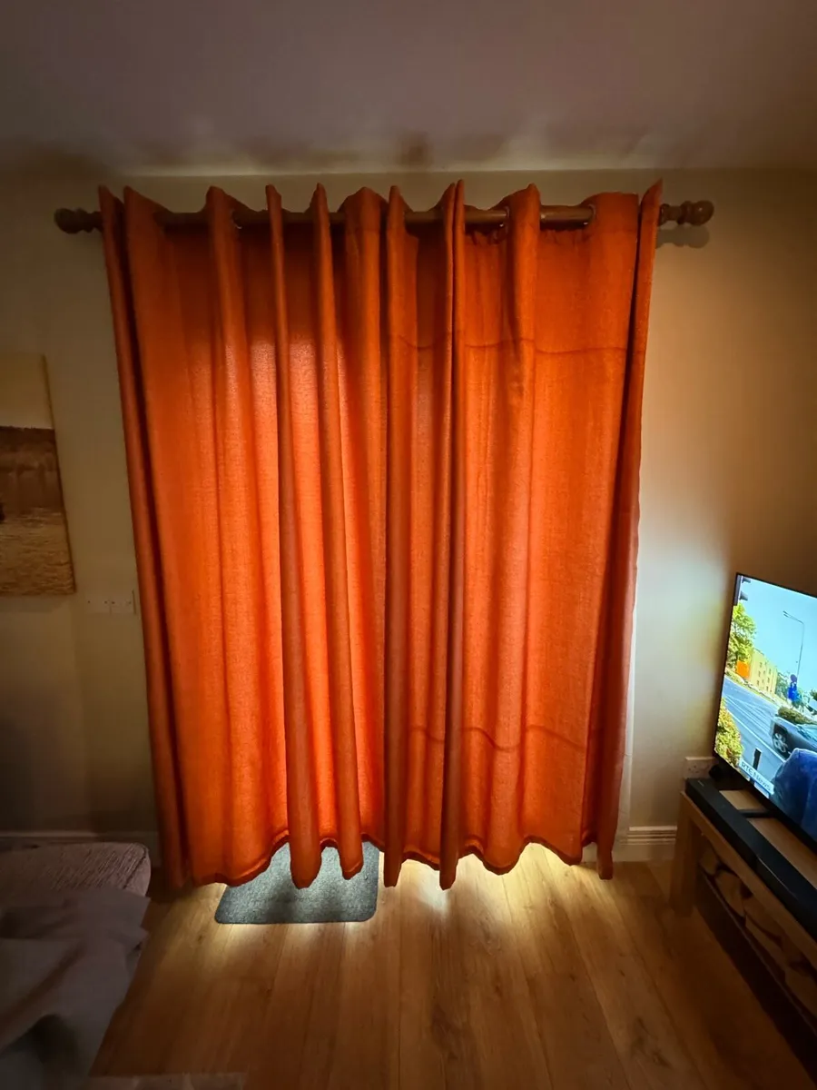 Curtains - Image 1