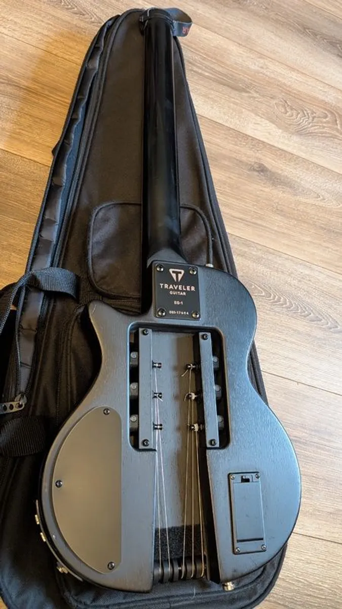 Traveler Guitar EG-1 Blackout Electric Travel Guitar Black Matte - Image 3