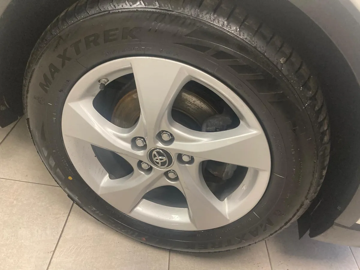 Toyota CHR 2018 IRISH CAR - Image 3