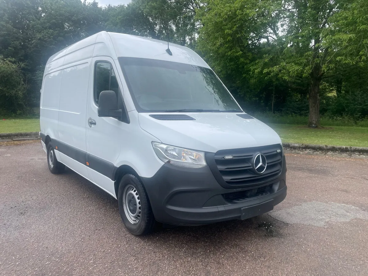 Mercedes-Benz Sprinter 2021 - Image 1