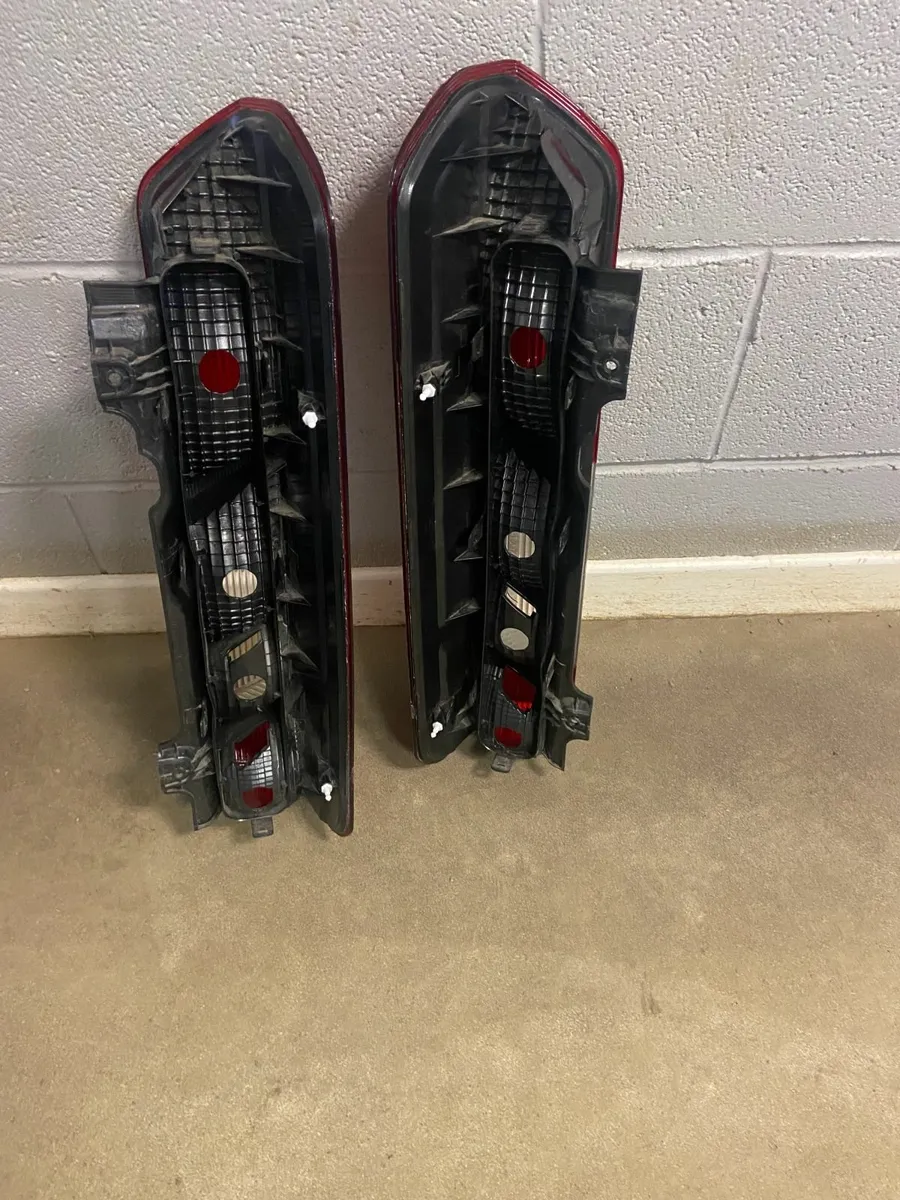Rear Lamps Ford Transit 2014 Left & Right - Image 4