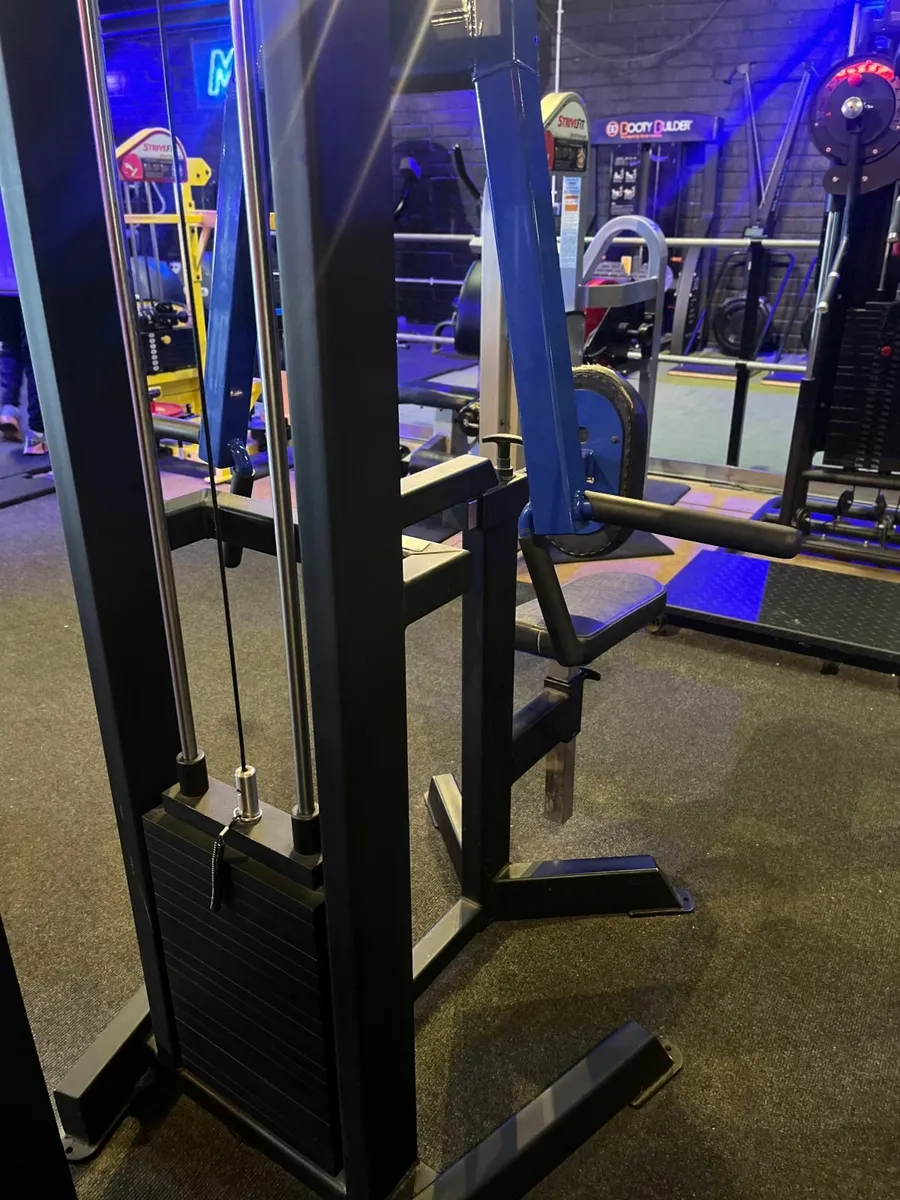 Watson Seated Single Stack Row - Image 3