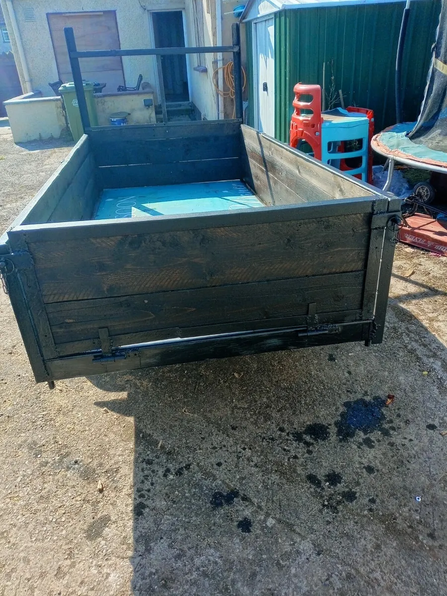 Trailer 8x4 - Image 2