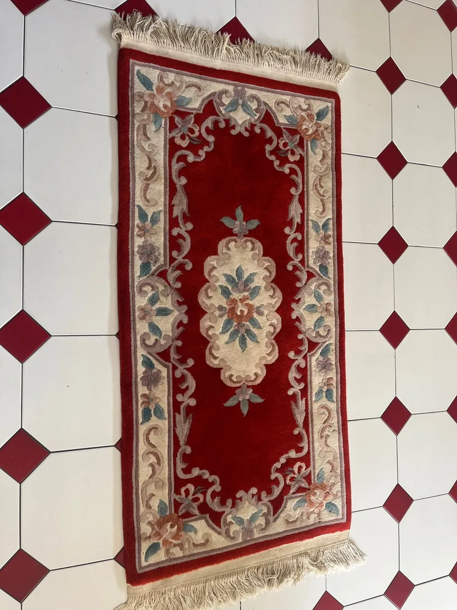 Luxury Vintage Rug - Image 3