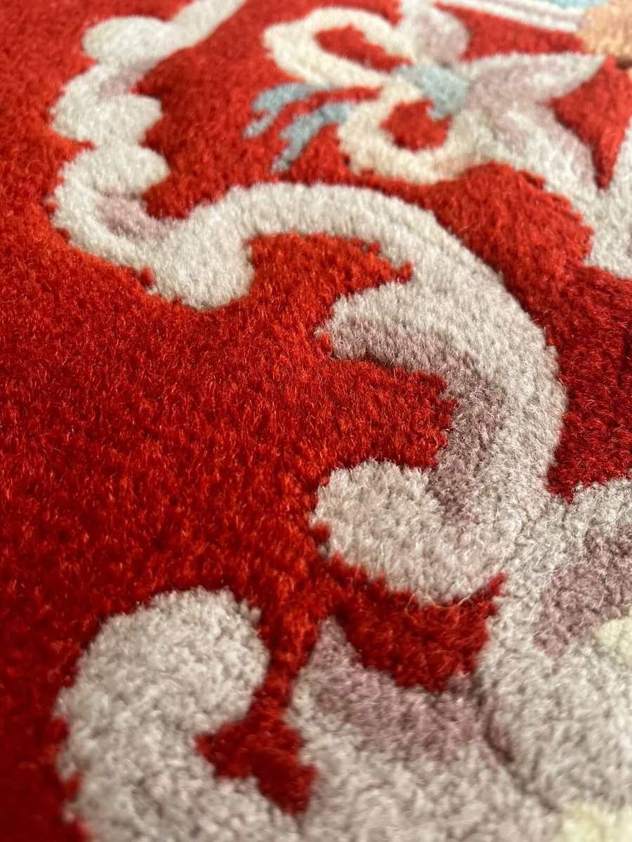 Luxury Vintage Rug - Image 4