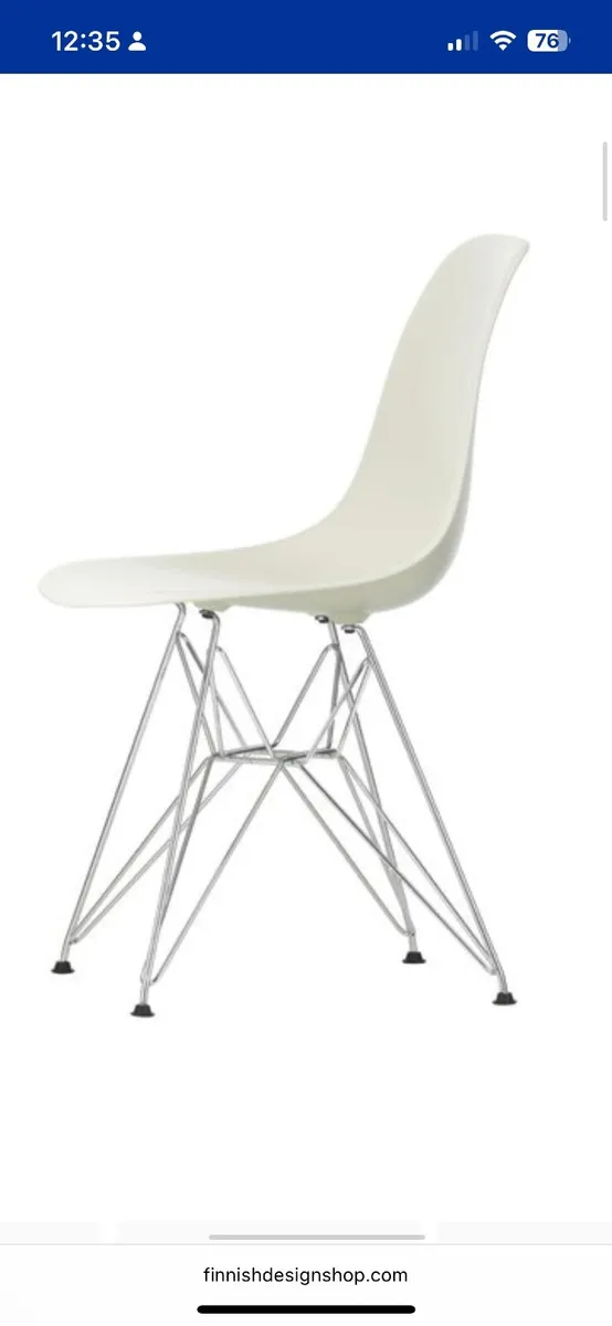 Pair of Vitra Eames DSR Dining chairs - Image 2