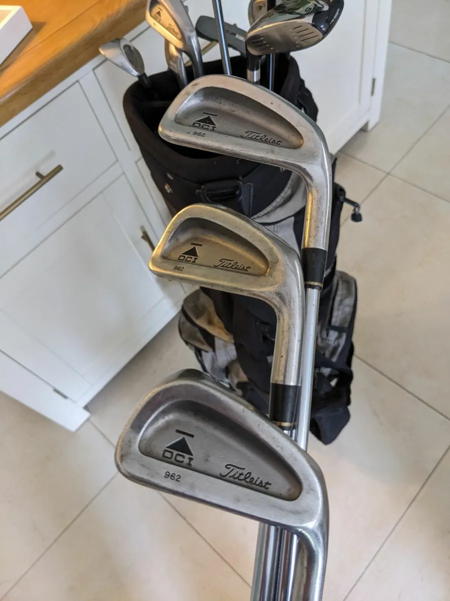 Titleist Irons, TM Driver, Woods. & Golf Bag. - Image 3