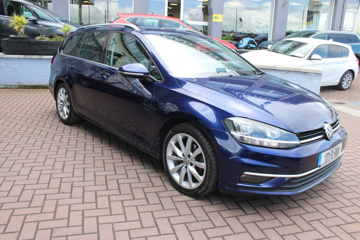 VOLKSWAGEN GOLF 2.0TDI GT-LINE 5DR ESTATE  AUTO - Image 1