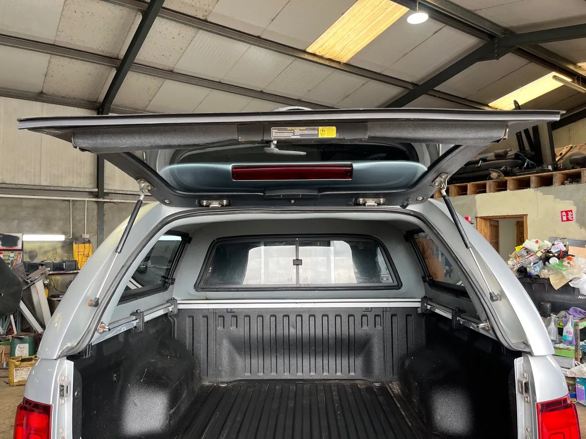 Volkswagen amarok  canopy - Image 2