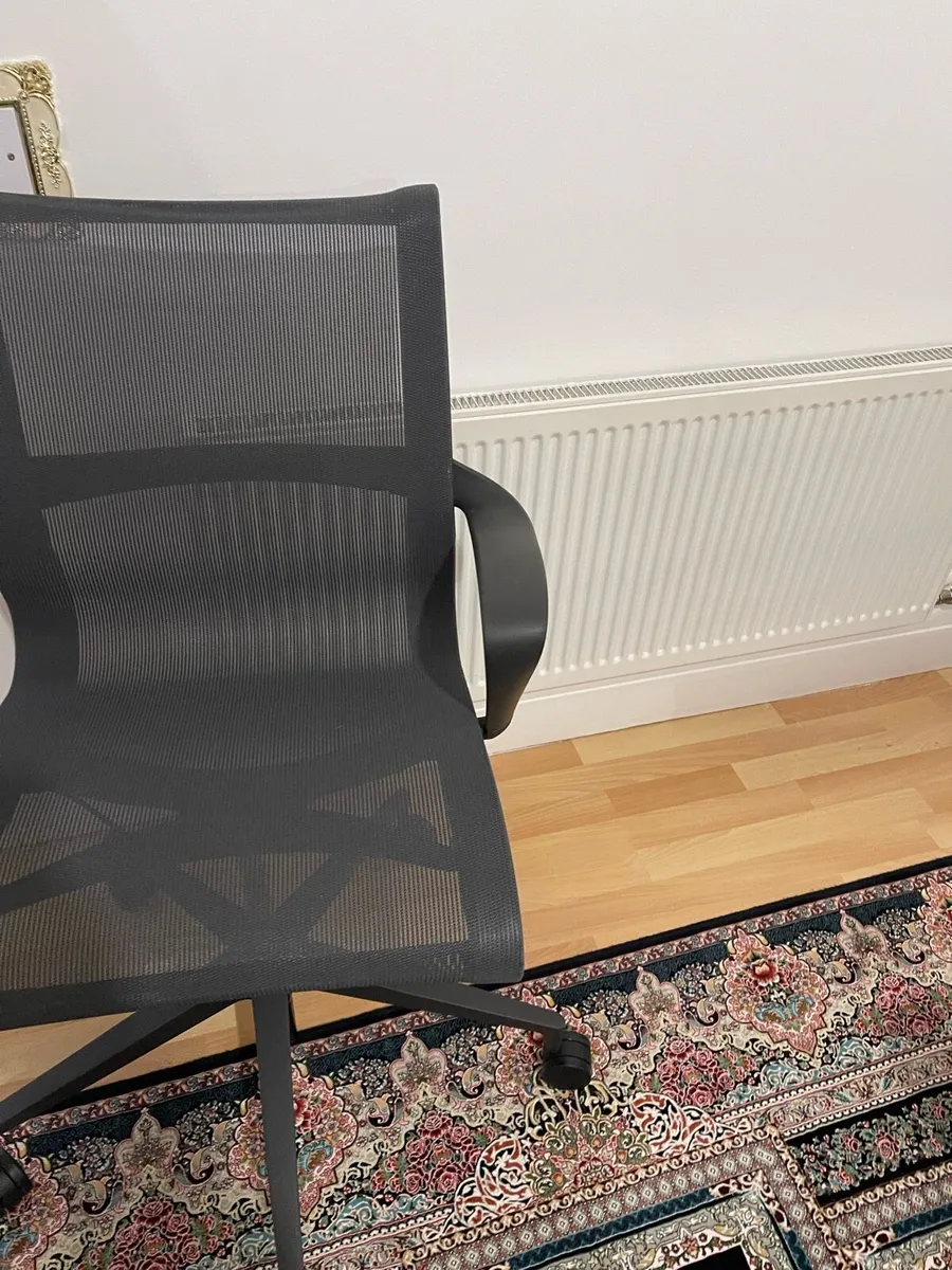 Herman Miller Setu - Image 4