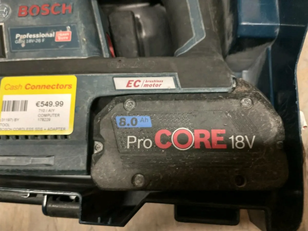 Bosch Professional Cordless Rotary Hammer - Image 4
