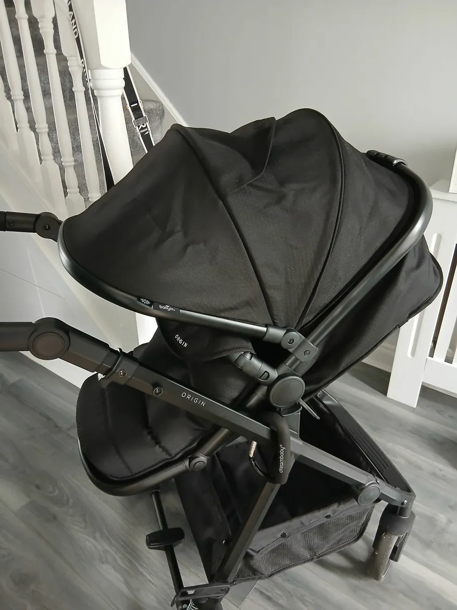 Pram for sale - open to offers - Image 3