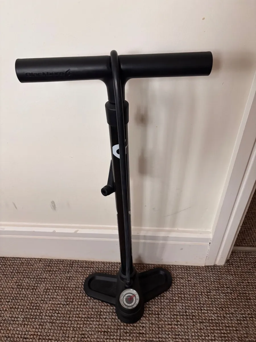 Bike Floor Pump - Image 1