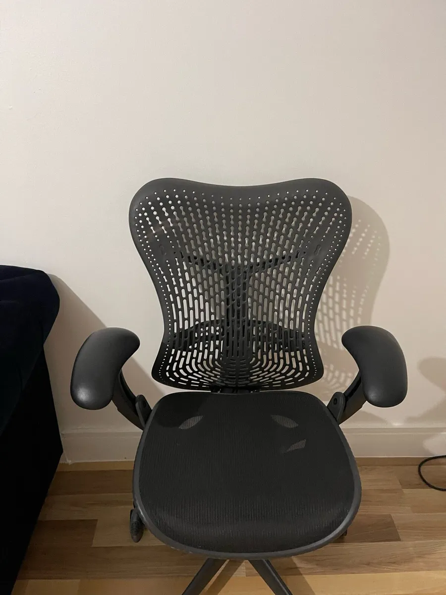 Herman Miller Mirra 1 Office Chair - Image 2