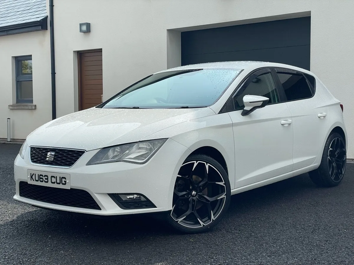 2013 Seat Leon SE 1.6TDI (ALLOYS, PRIVACY, T/BELT) - Image 3