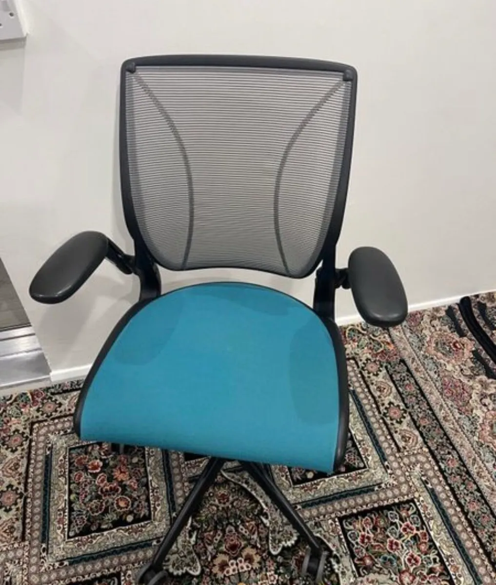 Humanscale Worldwide Office Chair - Image 2