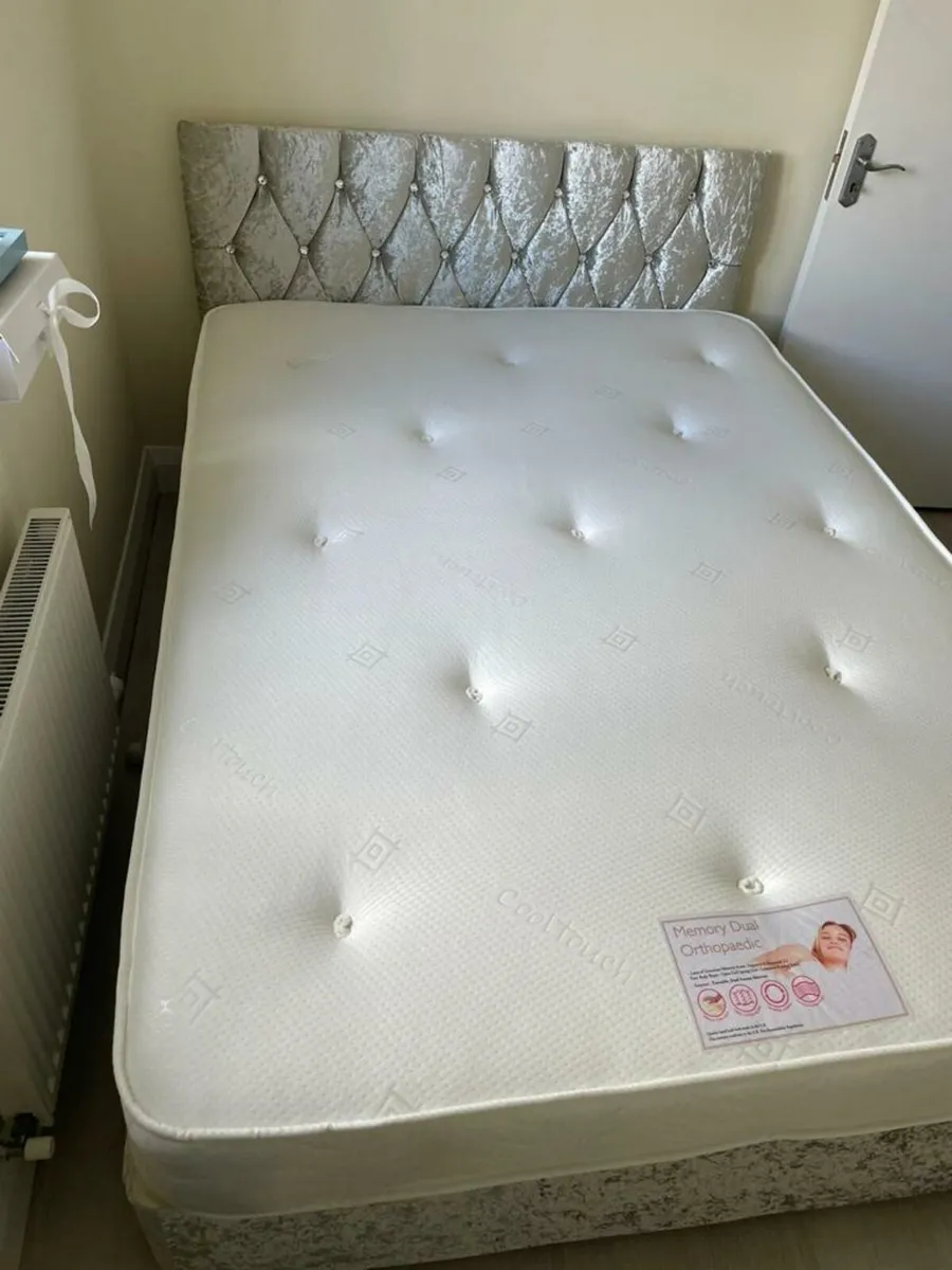 Small Double 4ft divan bed frame with Mattress i - Image 1