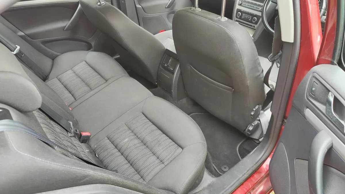 Skoda Octavia 2009 - Image 2