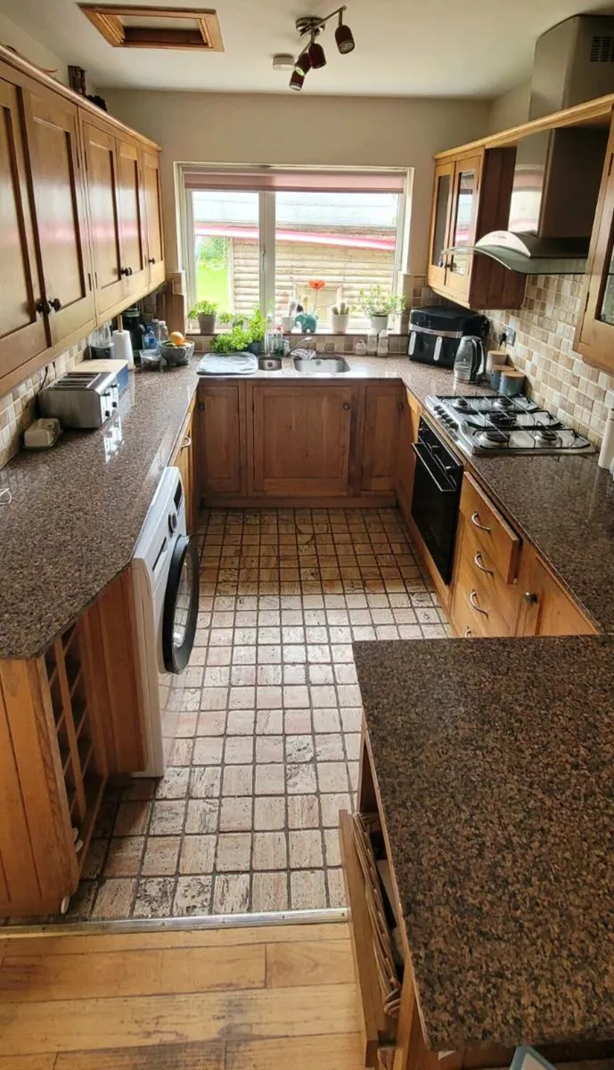 Solid Wood Kitchen/granite worktop/appliances - Image 1