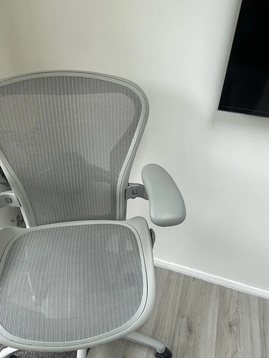 Herman Miller Aeron Remastered Office Chair - Image 4
