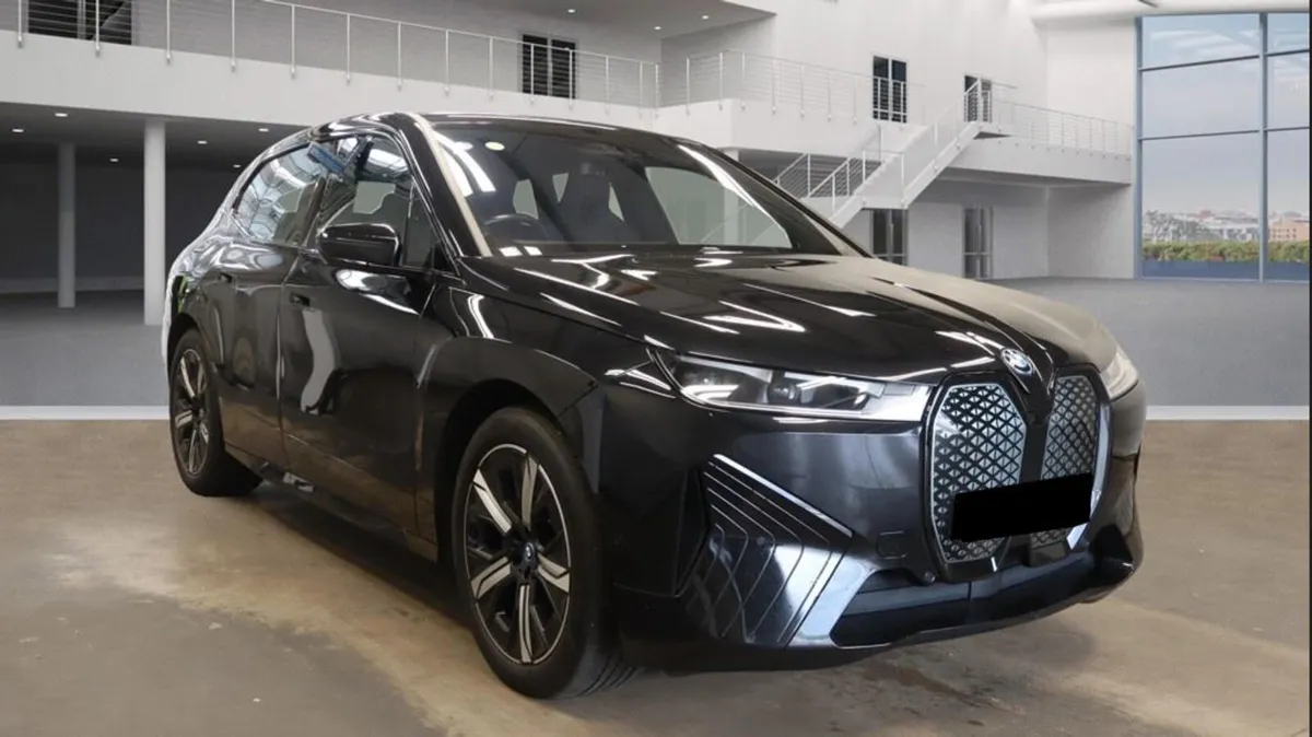 2022 BMW IX XDRIVE40 M SPORT 76KwH BATTERY - Image 1