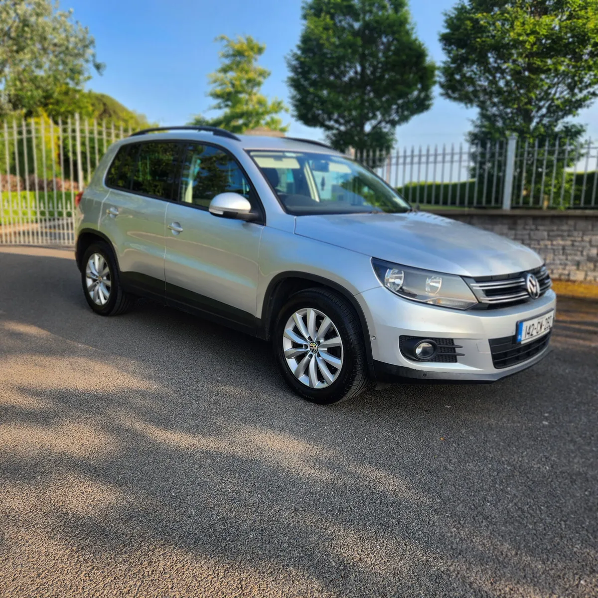 142 volswagen tiguan 2.0tdi high line - Image 1