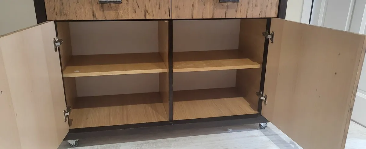 chest of drawers - Image 2