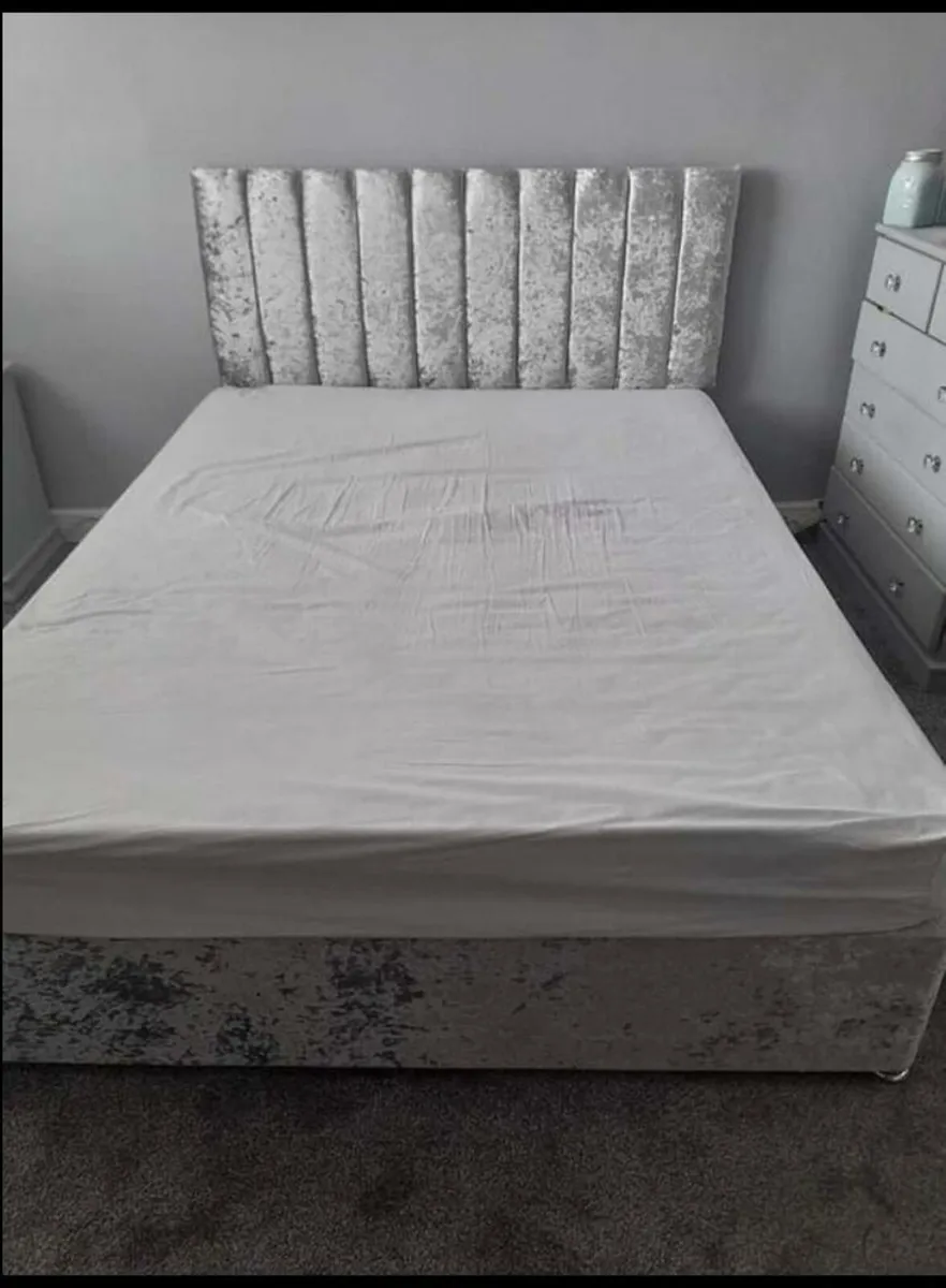 Double 4ft6 Divan Bed with Mattress included - Image 2