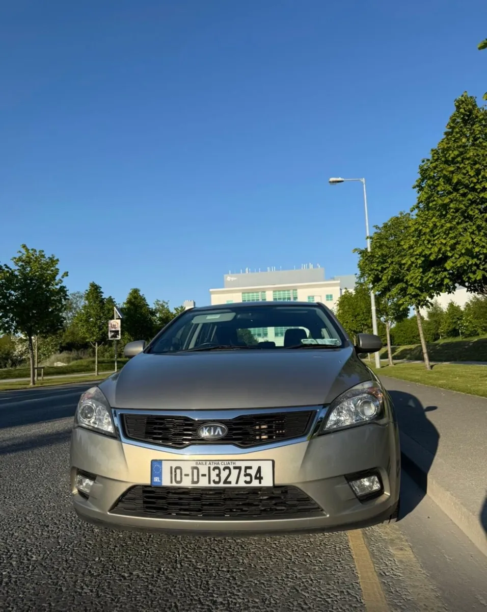 KIA CEED 1.6 Diesel 5Dr NCT 02/26 - Image 3