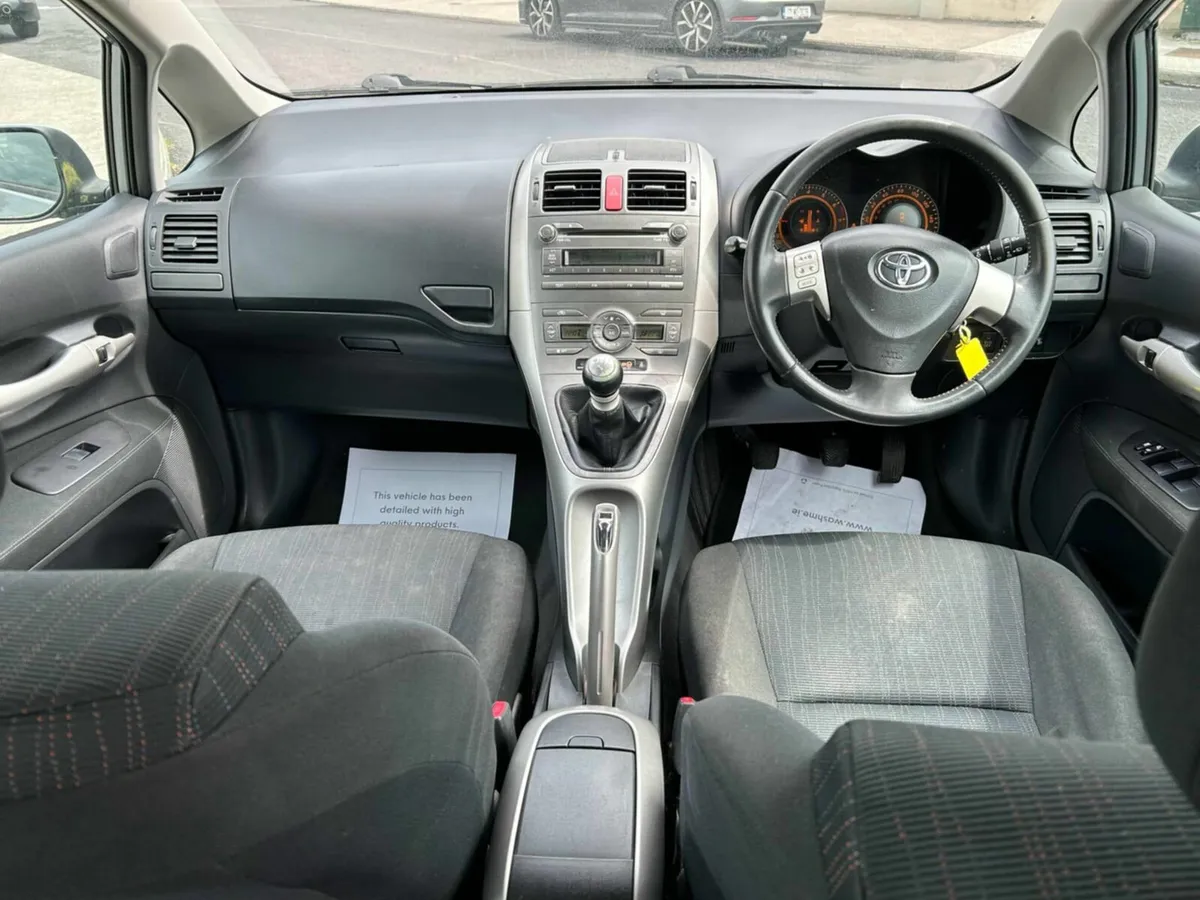 2009 Toyota Auris 1.4 Petrol NCT 01.2026.. - Image 3