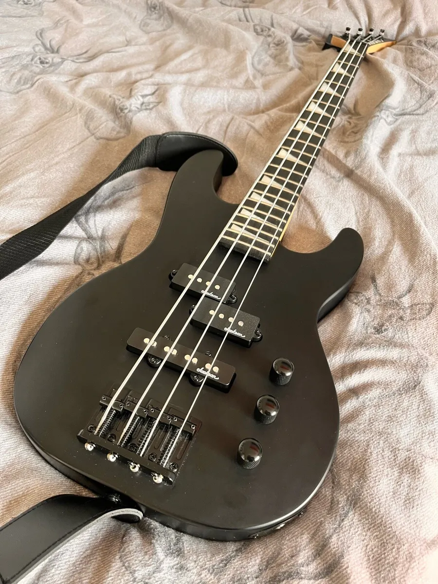 Jackson JS1X Concert Minion Satin Blk - Image 2