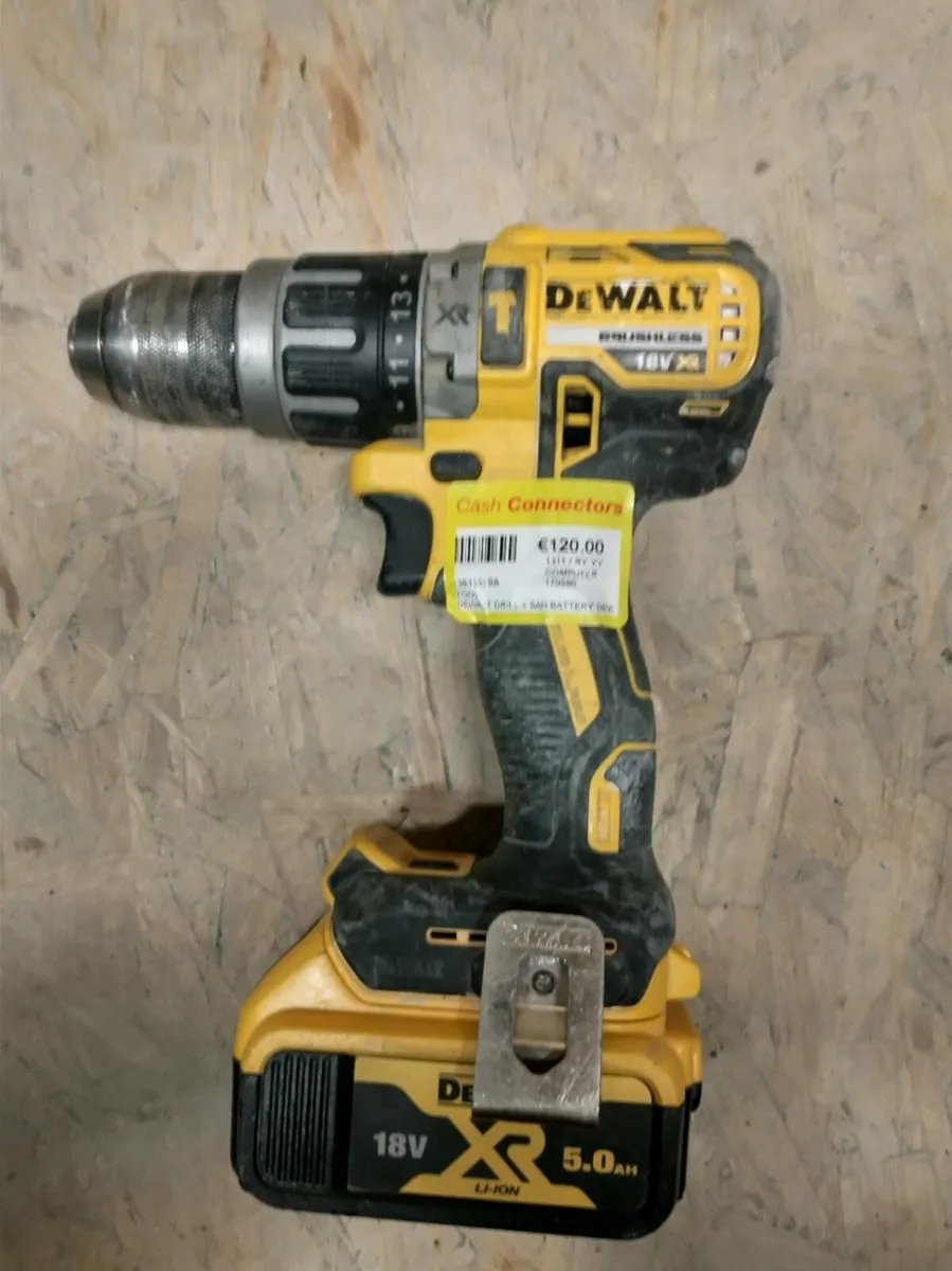 DeWalt drill DCD779 + 5Ah battery - Image 2