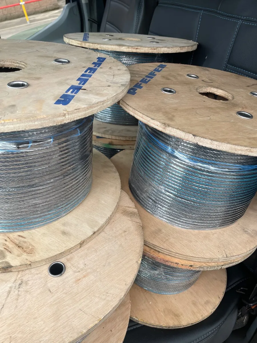 Joblot Steel rope 7 rolls - Image 1